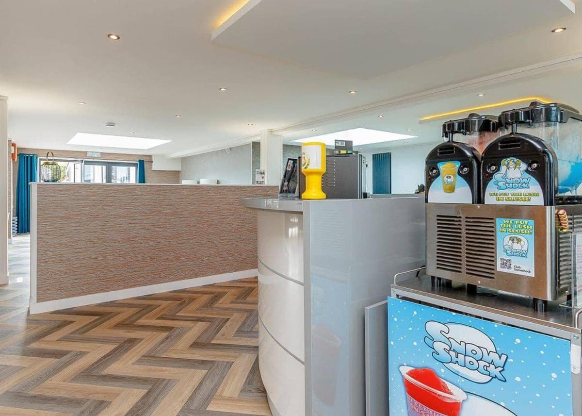 Crofthead Hotel Ayr Buitenkant foto